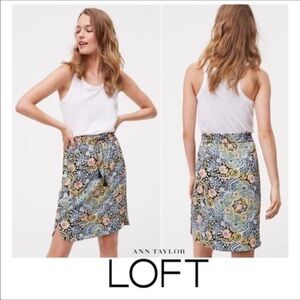 Loft Outlet paisley & floral print casual skirt Size Small